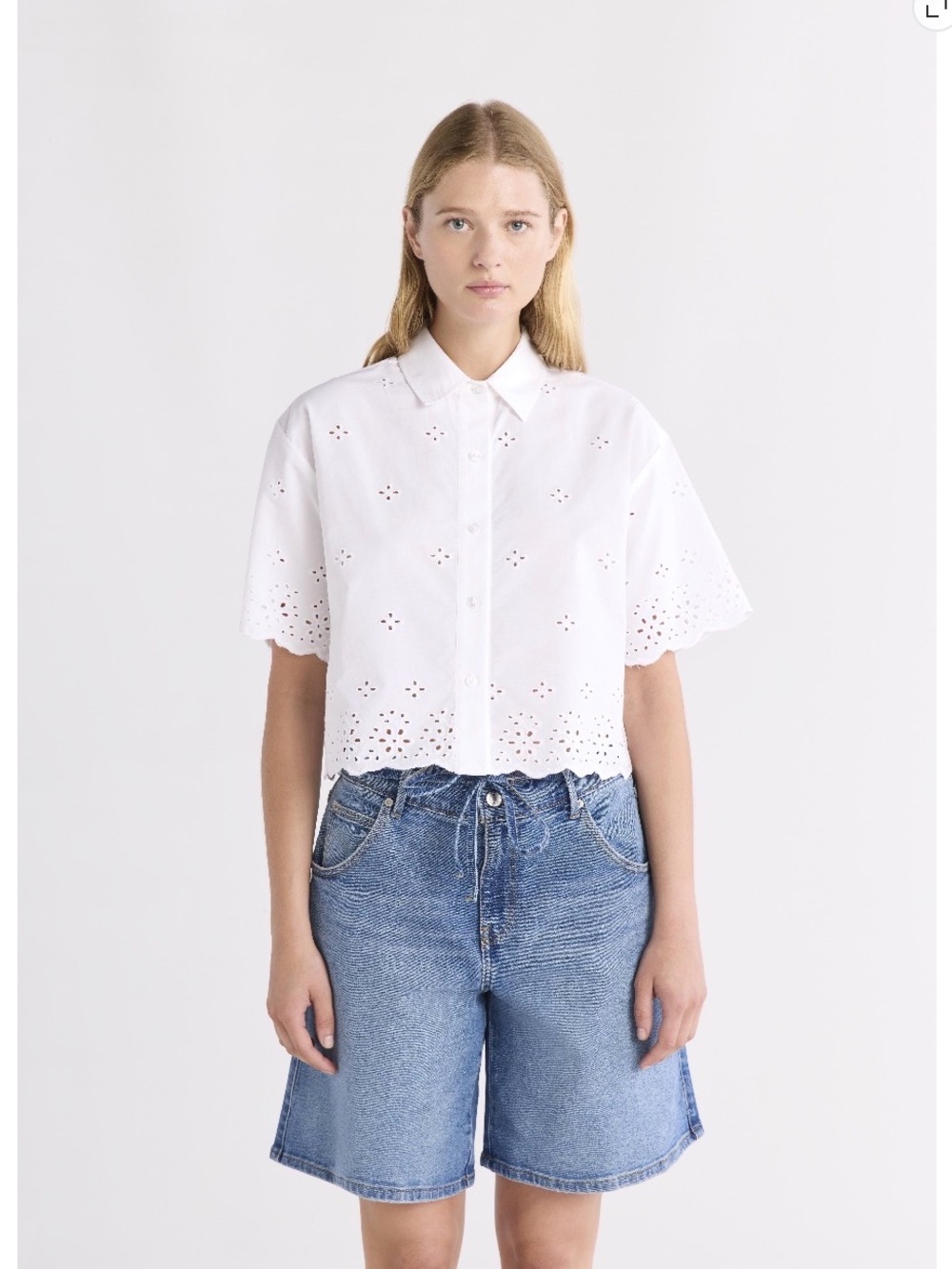 Free Assembly Women’s Cropped Cotton Eyelet Shirt